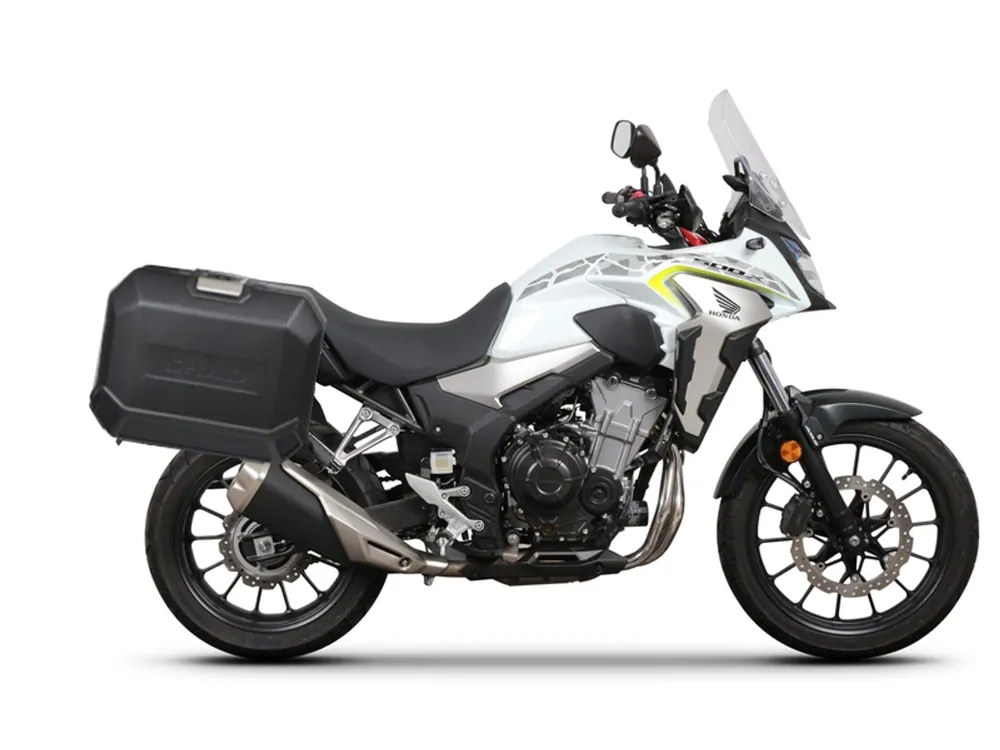 Špičkový produkt - Kompletní sada bočních černých hliníkových kufrů SHAD TERRA BLACK 36L/36L, včetně montážní sady SHAD HONDA CB 500 X