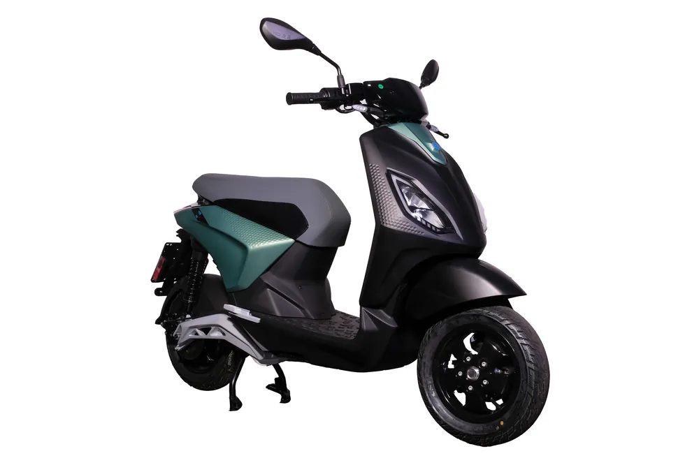 Piaggio 1 Active Forest Mix - Akční cena