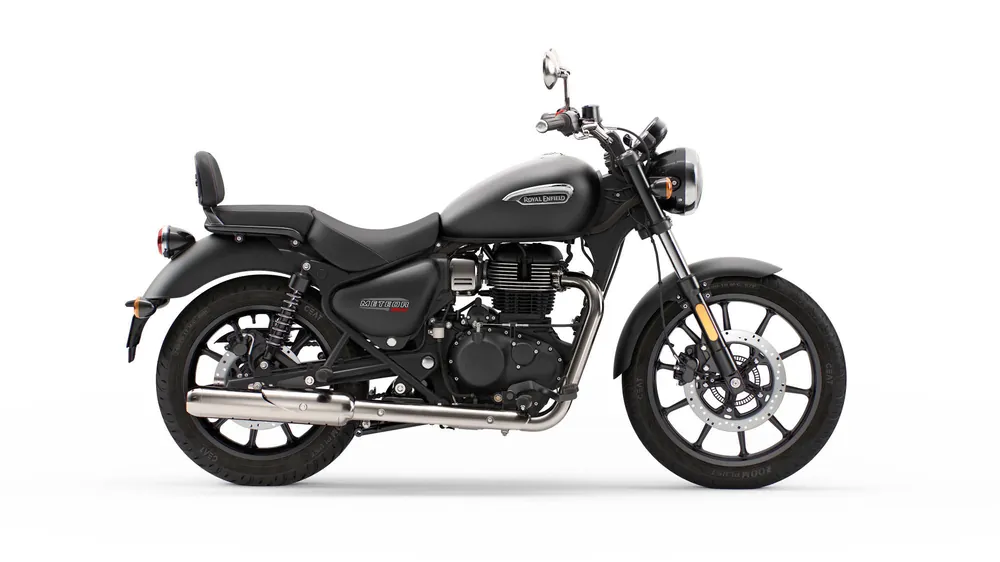 Royal Enfield Meteor 350 Stellar Black - Nově v e-shopu