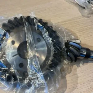 Akce - BEVEL GEAR, REAR GEAR CASE